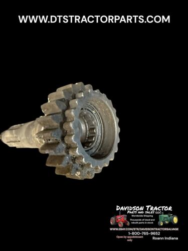 JOHN DEERE 70 TRANSMISSION DRIVESHAFT GEAR F2366R AF2351R