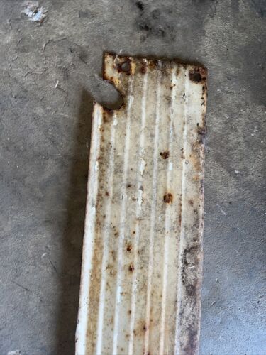 Farmall 460 560 RC Tractor Original IHC IH white hood Left Rear side cover panel