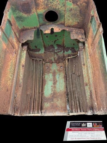 John Deere 50 Grill Nose Cone Antique Tractor