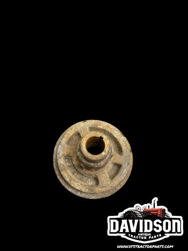 IH International Farmall 504 C-135 Gas Crankshaft Pulley Antique Tractor