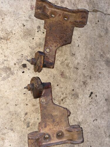 Farmall F20 Tractor front mounting bracket & pulley for cultivator PAIR