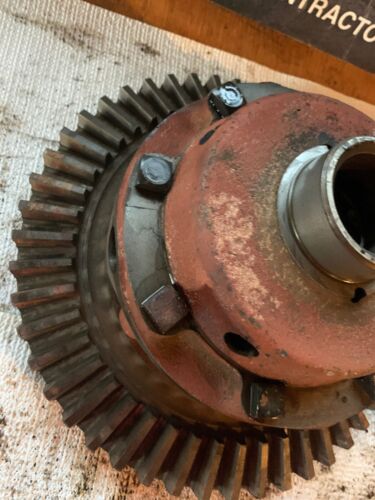 Farmall H Rowcrop Tractor IH main transmission rearend pinion gear