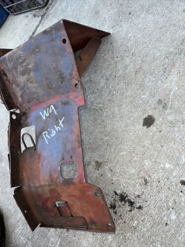 IHC Mcormick W9 Gas Right foot platform W9 International Antique tractor