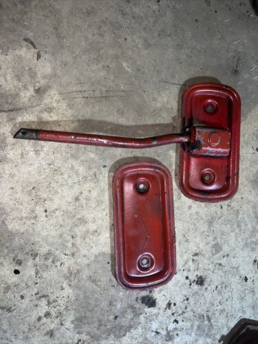 McCormick WD9 TD9 Engine Side Covers And Vent Tube Antique Tractor