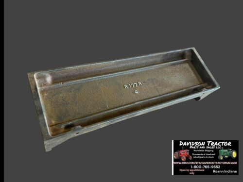 John Deere R radiator side casting R177R Antique Tractor