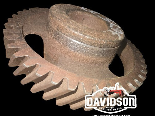 Farmall 560 460 RC Tractor IH IHC engine motor idler drive gear 367577R1