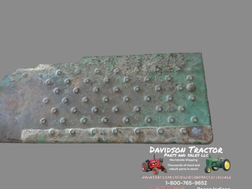 John Deere 1020 Utility Tractor, Left Side Floor Board Antique Tractor