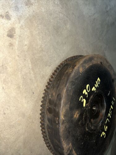 IH Farmall 330,340 Flywheel Antique tractor 367751-R1 Nice One!