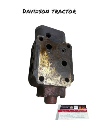 IHC Farmall Hydraulic Block Antique Tractor