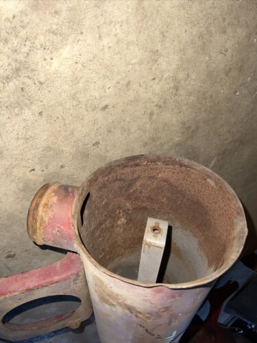 IH Farmall 706 Gas Tractor Engine Motor Air Pre Cleaner Filter Housing