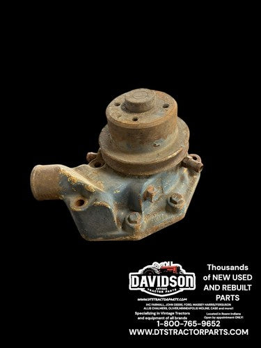 For John Deere Water Pump RE506050 RE506050, R503548, R91810, R97081 Good Used