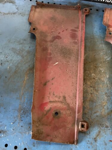 Farmall 300 gas Farm tractor grill side panels