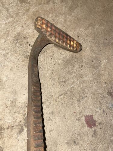 USED JOHN DEERE B TRACTOR RH BRAKE PEDAL B236R