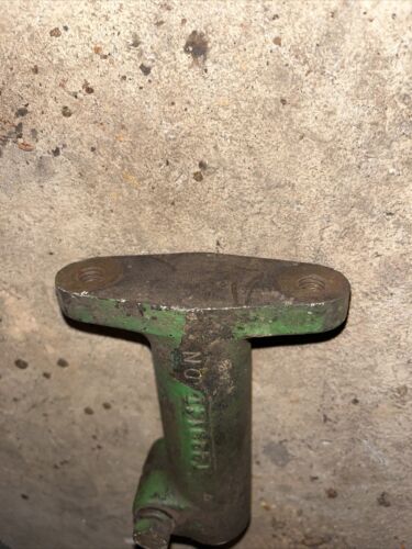 John Deere 2020 Gas Tractor Hydraulic Pump Shaft Part #T229147