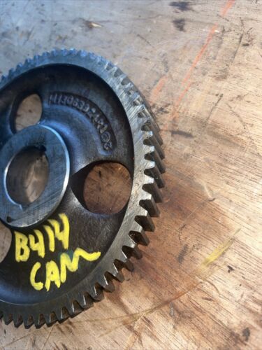 INTERNATIONAL B414 GEAR CAMSHAFT ANTIQUE TRACTOR