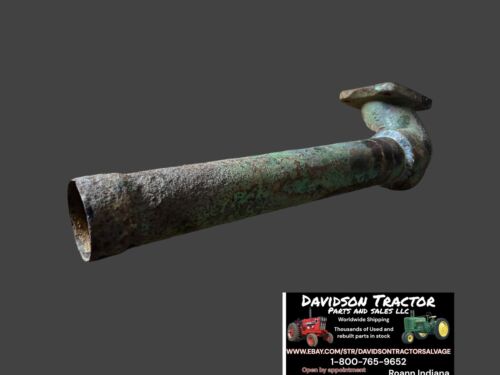 JOHN DEERE A845R UnStyled A TRACTOR UPPER WATER CASTING with PIPE