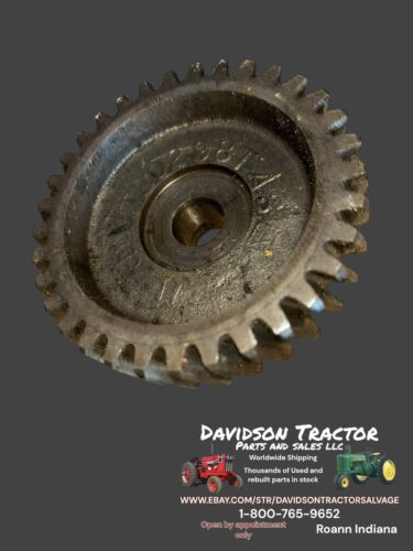 John Deere 2510 Gas Tractor Engine Oil Pump Gear T20298T