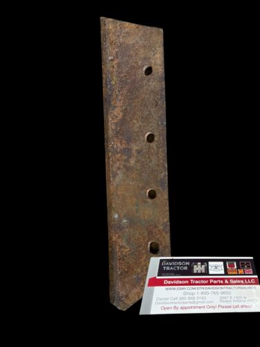 John Deere A10221A Plow Share Vintage Implement Part