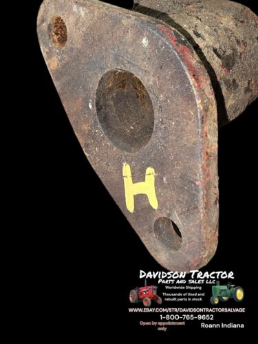 1945 Farmall H Tractor Steering Shaft Support Bracket 8097D