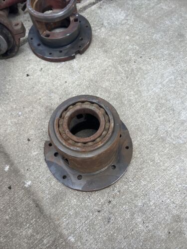 International Harvester/Farmall Housing For 300/350 Tractor (358058R1)