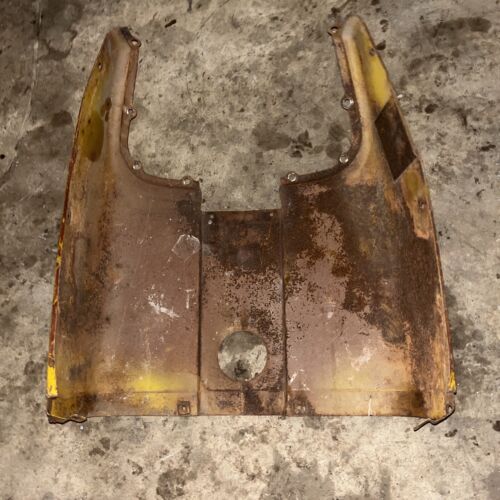 IH FARMALL 424 444 2444 TRACTOR CENTER FUEL TANK HOOD - NICE NO DENTS