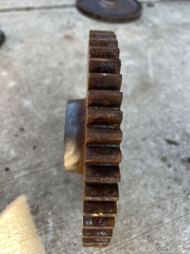 IH FARMALL 786,886,986,1086,1486 TA FULL FACE GEAR PART # 529093 R2