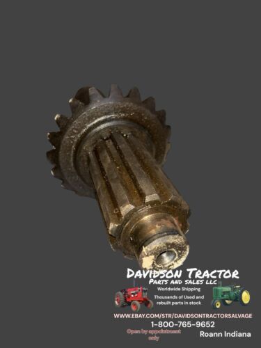 John Deere 70 Bevel Gear and Shaft F926R