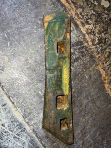 John Deere R39512R VR39512N Right Sway Block