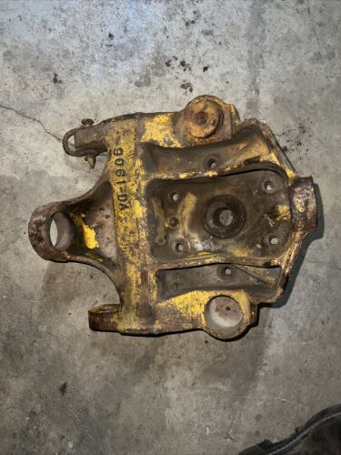 Farmall A Front Bolster Housing 9061-DA Antique Tractor