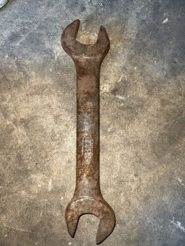 IH International Harvester Open end wrench Vintage tool G-3170