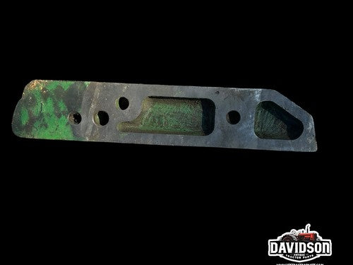 John Deere 4250-4440 Right Sway Block R61254