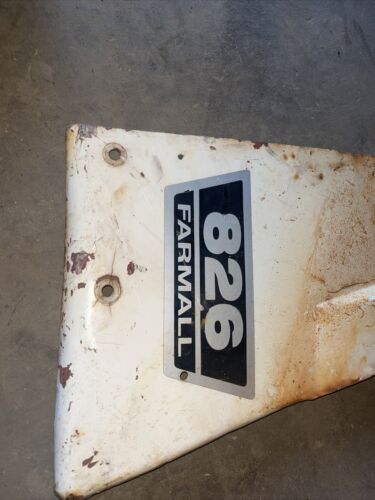 International Farmall 826 Left radiator Side panel
