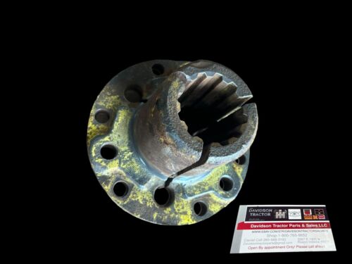 John Deere B Original 12 Spline Rear Wheel Hub & Collar B2188R Antique Tractor