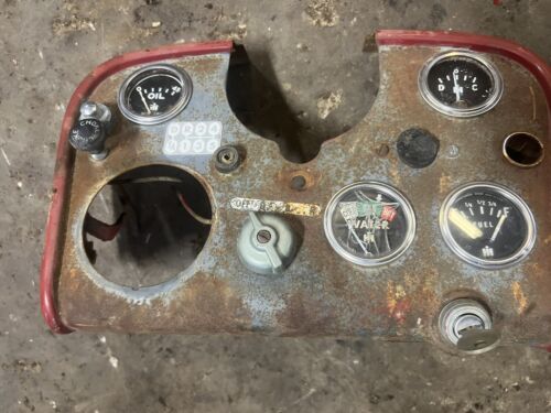 Farmall 460 560 IH Tractor dash panel Antique Tractor