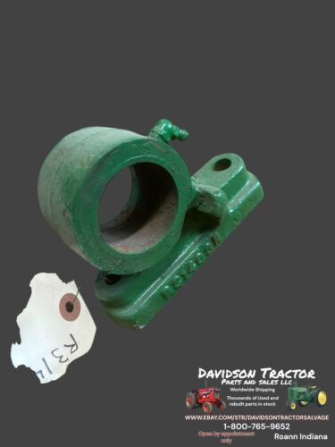 John Deere 3020 + Bracket R31403R
