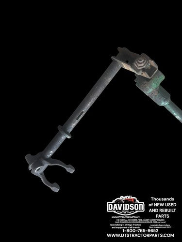 1960 Oliver 550 Original Pto Clutch Fork & Shaft IE-582 Antique Tractor