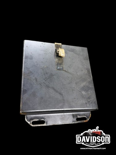 IH Farmall SA AV C SC 100 130 140 200 230 Battery Box Left Side Cover 358540R11