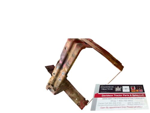 International 460 Utility Has Tank Mounting Bracket Antique Tractor
