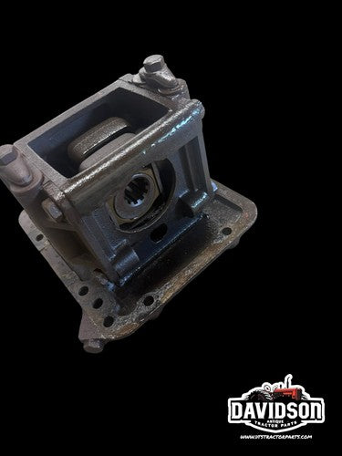 Ford 9N tractor Good Used hydraulic belly pump w / cover panel