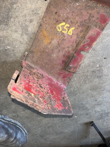 International Farmall 656 IH tractor ORIGNAL PTO Power Take Off cover shield