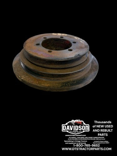 1968 International IH 656 Utility Tractor Front Crankshaft Pulley