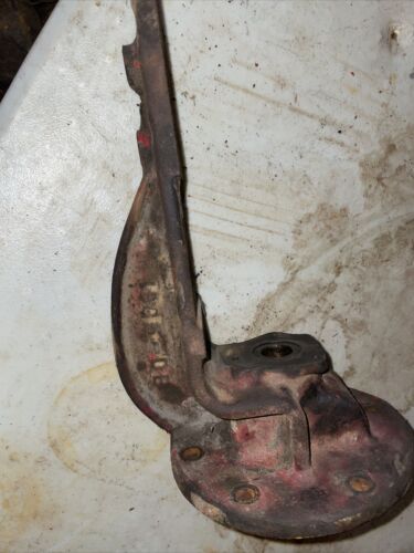 Farmall F20 Tractor original IHC magneto drive assembly gear & IH mount bracket