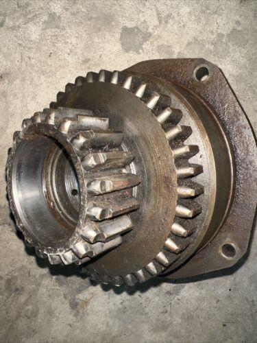 NEW TRANS DRIVE GEAR w/ HOUSING FOR INTERNATIONAL SUPER MTA 361288R4