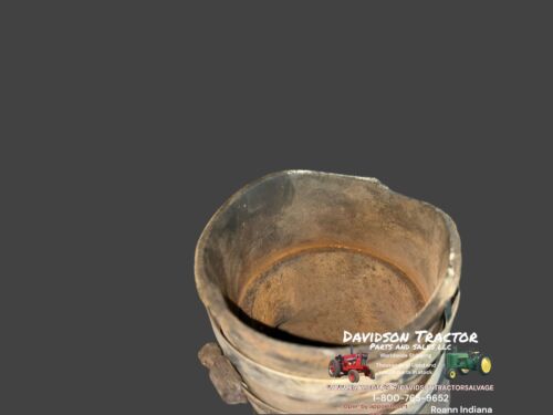 John Deere Water Pipe F685R Antique Tractor