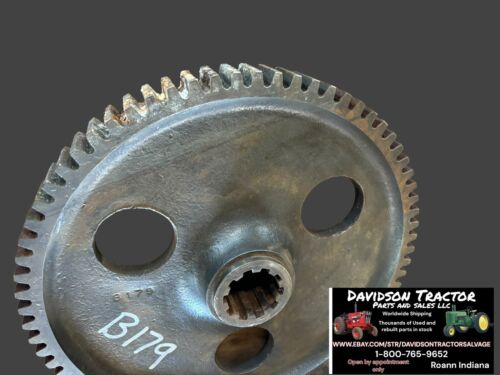John Deere unstyled B bull gear B179R