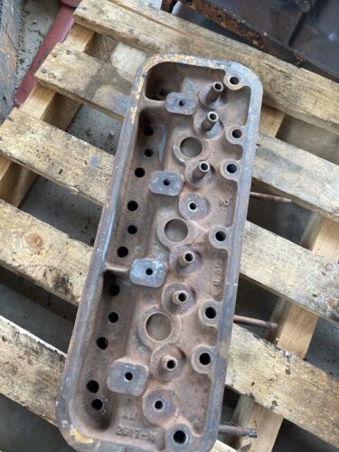 Original Vintage Allis Chalmers B C Tractor Engine Head GOOD MAGGED