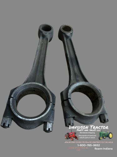 USED JOHN DEERE B TRACTOR ENGINE PISTION CONNECTING ROD PAIR B1770R
