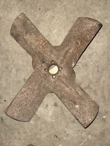 International Farmall 444 engine fan blade