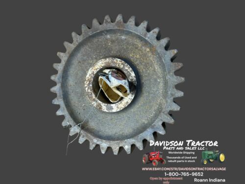 Genuine Used John Deere Countershaft Gear R33793 R33793R 2510 2520 3020 500 500C
