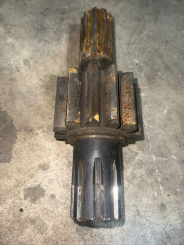 Pinion brake Shaft McCormick W9 Gas IHC
